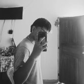 Busco ligar. Mujeres y nada más..