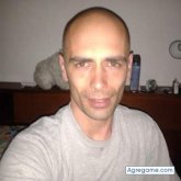 richardron79 chico soltero en Colonia Nicolich