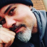 Busco conocer gente. Estás ahí..?

.