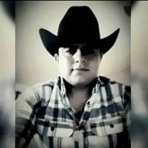 Busco ligar. Mujer. Alegre. Ir abailar.