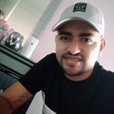 Mecánico. Busco conocer gente.