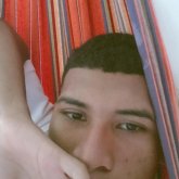 Busco ligar. Busco una chica entre 25 y