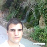 alavgon chico soltero en Valencia