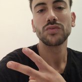 Trabajador. Un poco de todo, lo q surja.