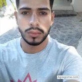 Busco ligar. Chicas. Una persona ceria y