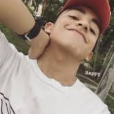 Busco pareja. Chicas solteras. Muy