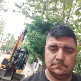 Una chica simpática maja y agradable.