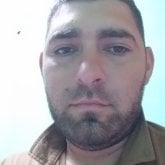 Encuentra Hombres solteros en Crespo