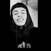 Mujeres de + 18 años. Soltero
Flaco