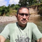Busco: Conocer mujeres para relación. Me defino: Trabajador
