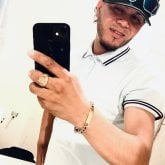 Mujeres solteras que les gústate todo.