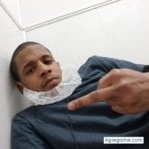 Busco pareja. Sólo mujeres. Como tu me