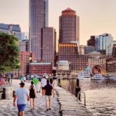 Empleado. Busco conocer gente. Amigas.