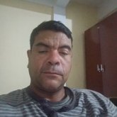 Funcionario público jubilado. Busco