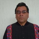 Busco una damas con buenos modales.