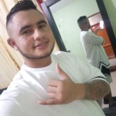 Busco pareja. Chica mayor que le guste