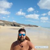 Busco conocer gente.