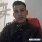 Busco pareja. Soy alegre simpatico,i