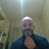 Desempleado. Busco pareja. Busco pareja