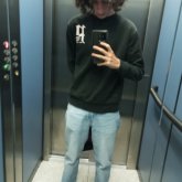 Busco pareja. Una chica maja y