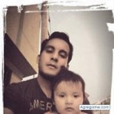 Busco pareja. Chicas. Una oersona