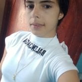 Casa. Busco ligar. Sólo con amigas y