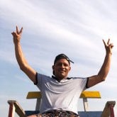 Busco ligar. Conocer hacer amigos.