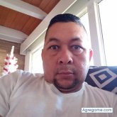 Pintura. Busco ligar. Mujer. Soy alegre