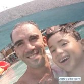 Gustavopadresoltero chico soltero en La Paz