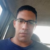 Ingeniero Informatico. Busco ligar. Me