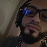 Busco ligar. Nada serio pasarlo bien. Me