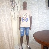 Busco pareja. Una relación o amistad.