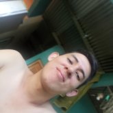 Busco pareja. Chicas. Sociable. Jugar.