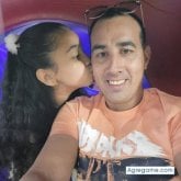 Mesero. Busco pareja. Mujeres en mi