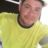 Hola estoy buscando mujer y hombres gey