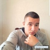 Busco pareja. Mujeres. Nuena persona.