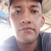 Alguien que le guste la vida alegre no