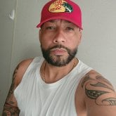 Mujer de 40 a 50 humilde.