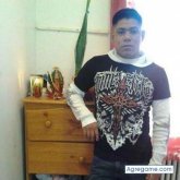 Silvestre Villegas, Chico de Lake Forest para Chicos en Agregame.