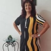 Mujeres solteras en Salinas