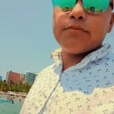 Operador. Busco conocer gente. Una chica