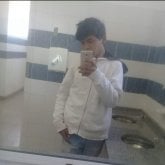 Busco pareja. Una mujer cariñosa y si