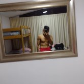 Estudiante. Busco chatear. Hola busco