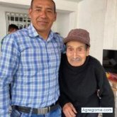 Chofer. Busco conocer gente. Ventanilla.