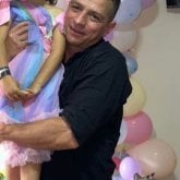 Busco una chica de 20 hasta 45 años que