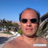 Fourplay chico viudo en 