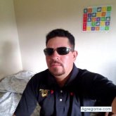 Acorin chico soltero en Baltimore