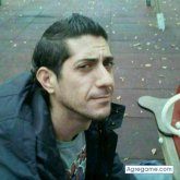 noamchomsky chico soltero en Sevilla