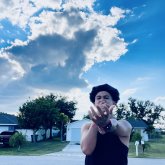 Mujeres rango de edad entre 18-40.