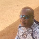 Mujer de 38 y 40 años. Soy romántico